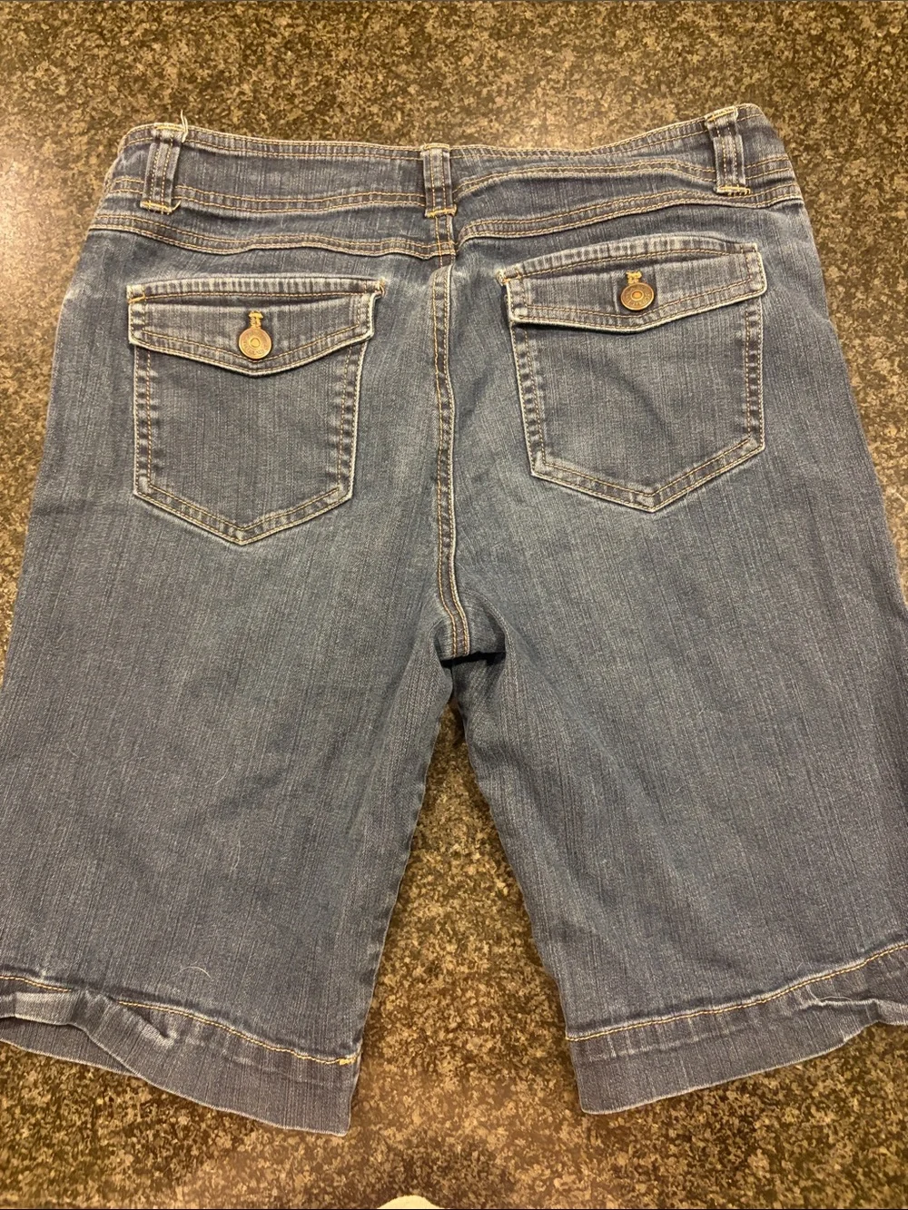 Bass women’s  Medium Blue Relaxed Denim Shorts